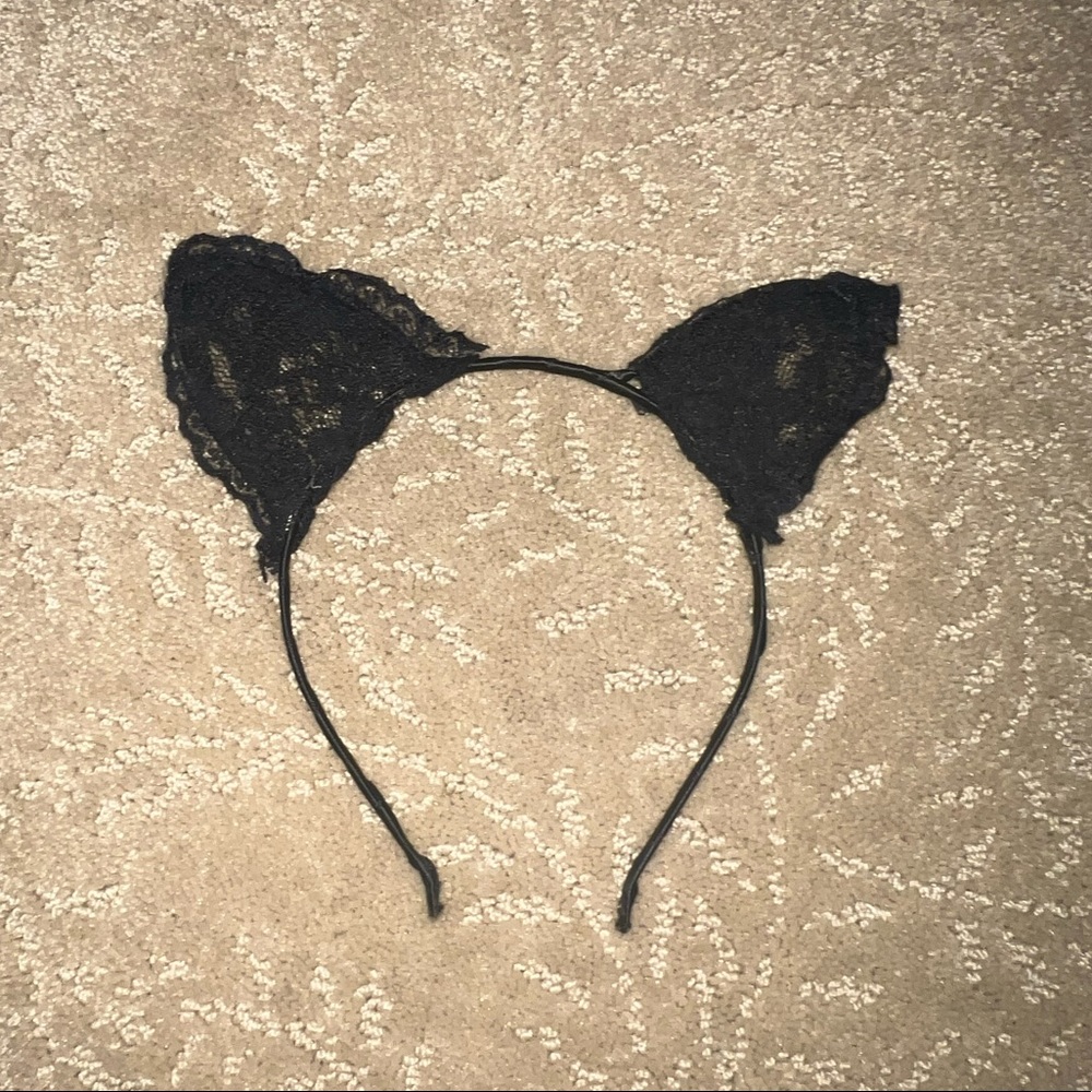 Lace animal/cat ear headband